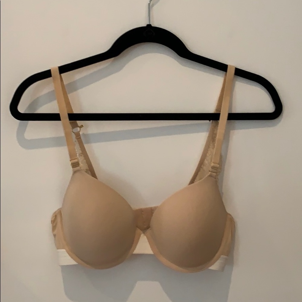 Nude Lively Bra